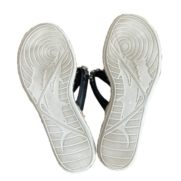 Women’s Shoes TOMMY BAHAMA Relaxology Crystals Accent Black Leather Flip Flops - Picture 6 of 8